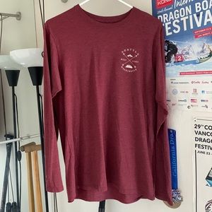 Seattle Longsleeve Maroon Tee